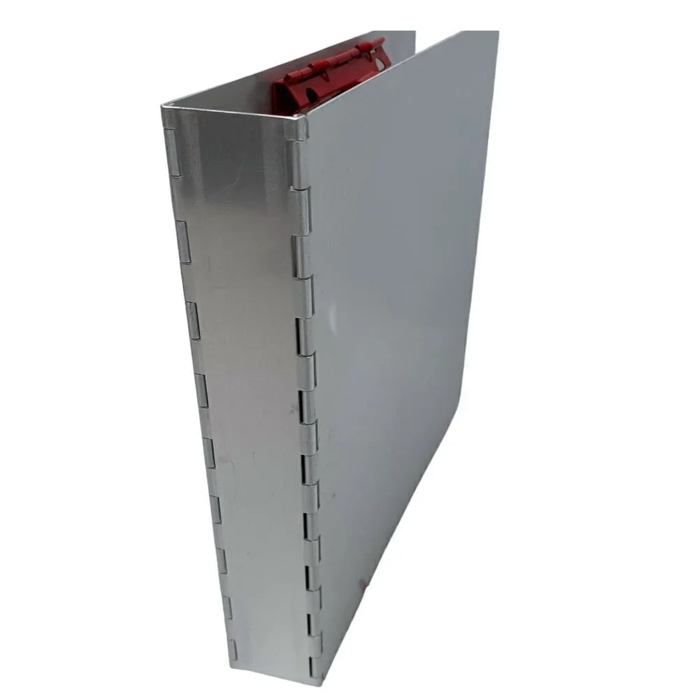 Metal Binder 8.5